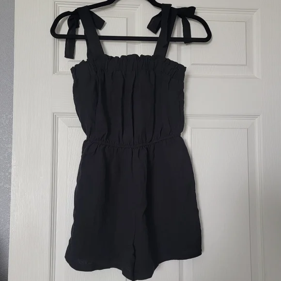 NWOT! Black Romper - Small - Picture 2 of 5